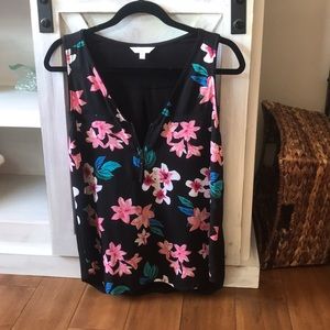 Flowy black and pink flower tank